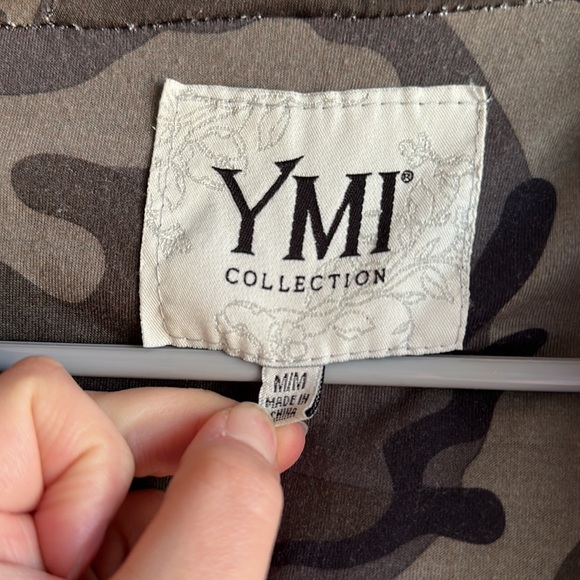 YMI Collection Olive Green Jacket with 6 pockets, zipper, buttons, and hood. - Picture 3 of 9